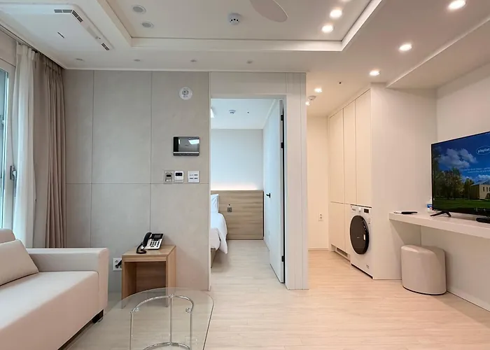 Travelus Myeongdong 트래블어스 명동 酒店 首爾
